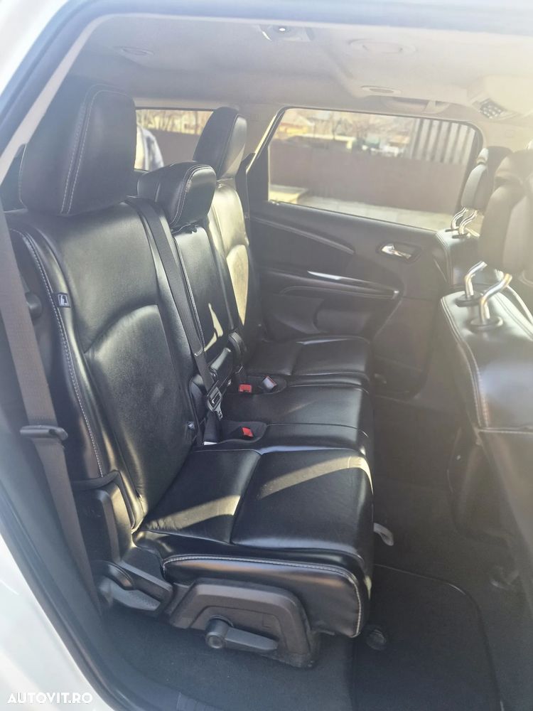 Fiat Freemont 2.0 Mjet AT AWD Lounge - 9