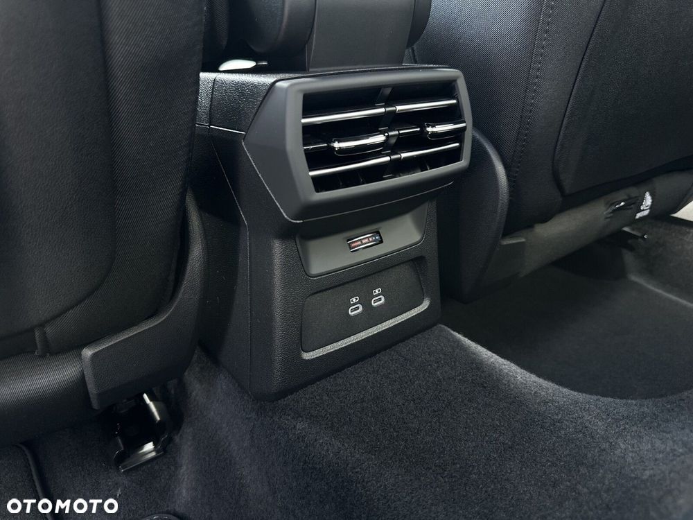Audi A3 Limousine TFSI mHEV 110 kW S Line S tronic - 34