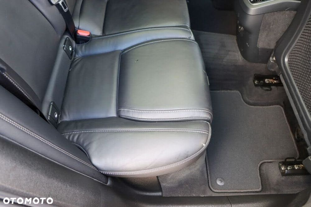 Volvo XC 60 - 19