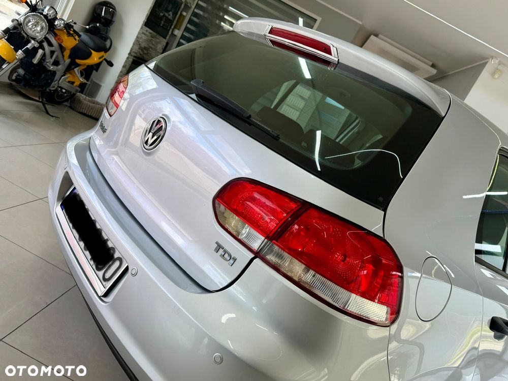 Volkswagen Golf - 31