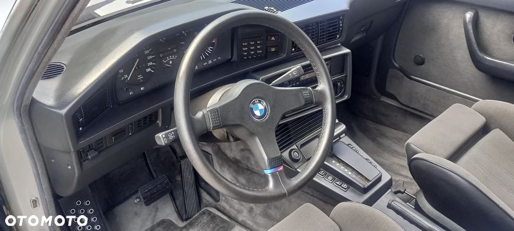 BMW Seria 5 - 23