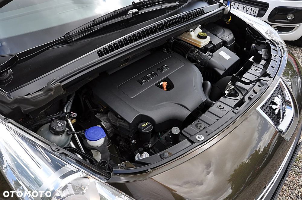 Peugeot 3008 2.0 HDi Allure - 36