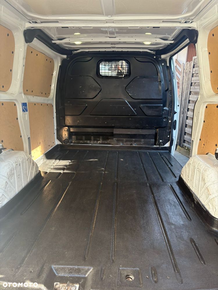 Ford Transit Custom - 15