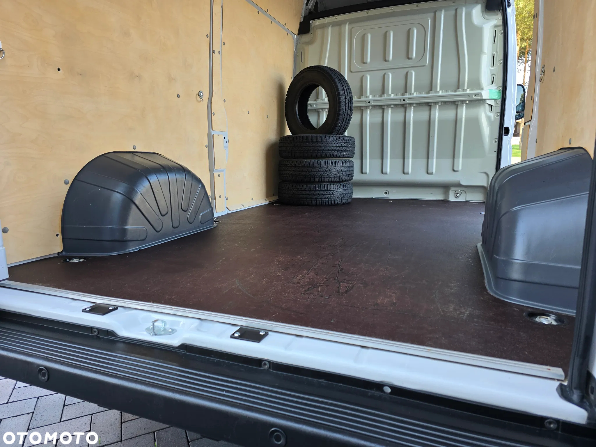 Fiat DUCATO L2H2 SILNIK IVECO 2,3 120KM 22 Tyś km SERWIS ASO FIAT DO OSTATNIEGO Km SALON PL STAN NOWY NOWY NOWY ŁADOWNOŚC 1235Kg KLIMA ELEKTRYKA CZUJNIKI COFANIA - 23
