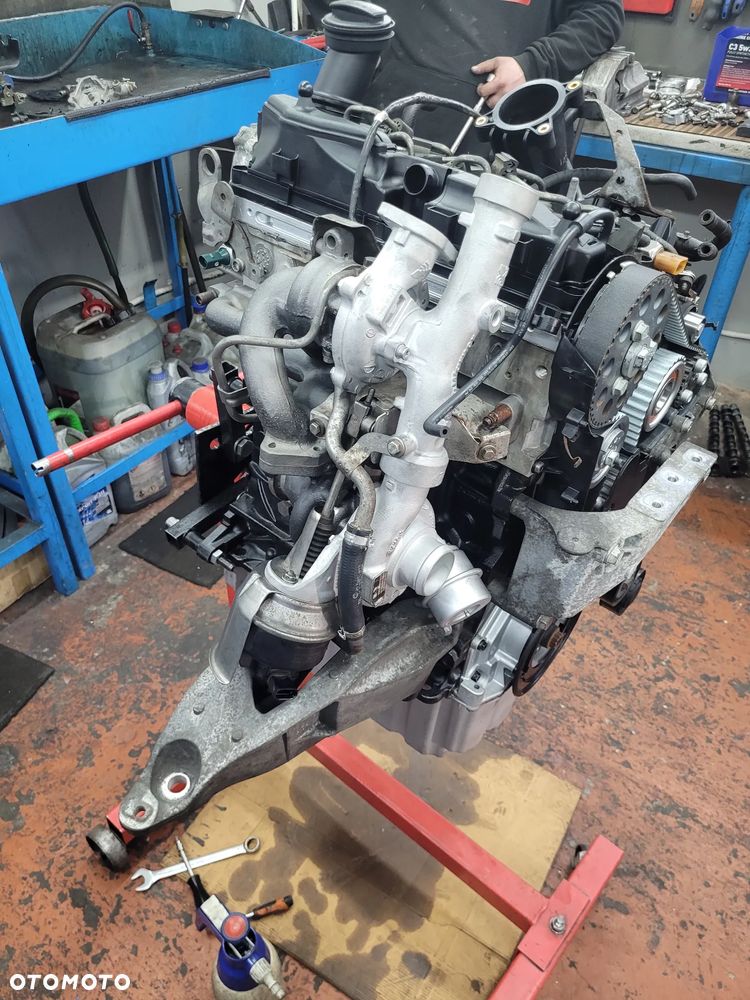 Volkswagen Multivan - 39