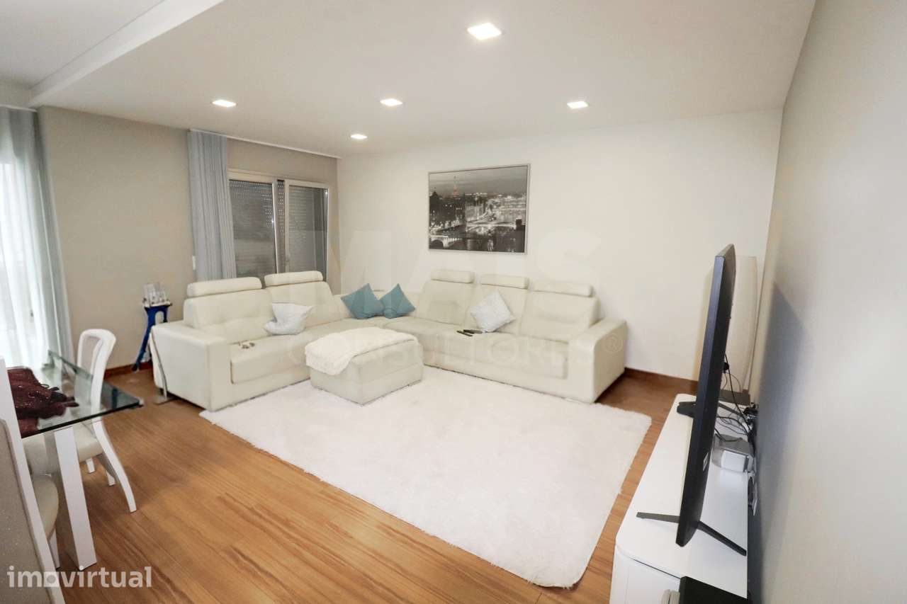T3 150m2 na Quinta das Oliveiras com varanda de 60m2 - Grande imagem: 4/21