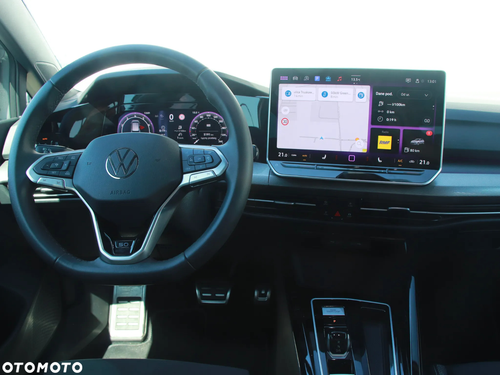 Volkswagen Golf - 16