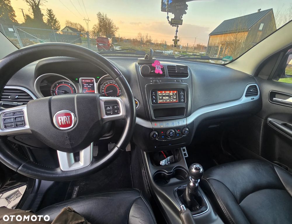 Fiat Freemont 2.0 Multijet Lounge - 12