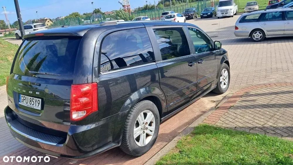 Dodge Grand Caravan - 16