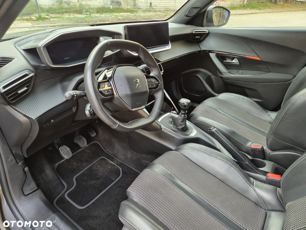 Peugeot 2008 1.2 PureTech Allure Pack S&S - 5