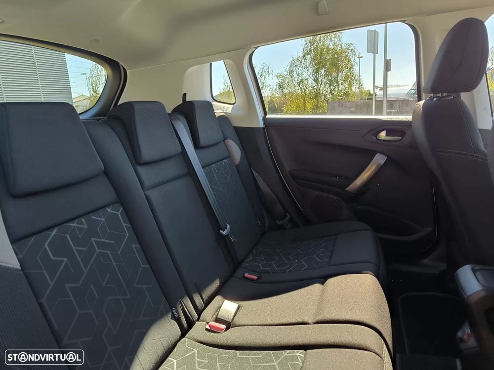 Peugeot 2008 1.2 VTi Active - 14
