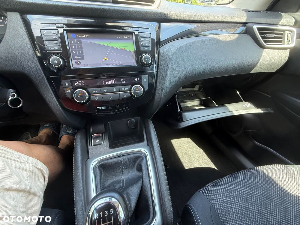 Nissan Qashqai - 12