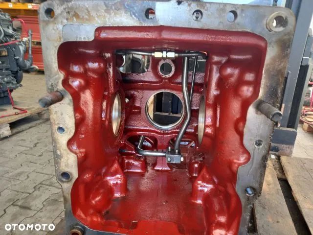 Obudowa tylnego mostu 220163A1 346539A1 Case MX100C - 10