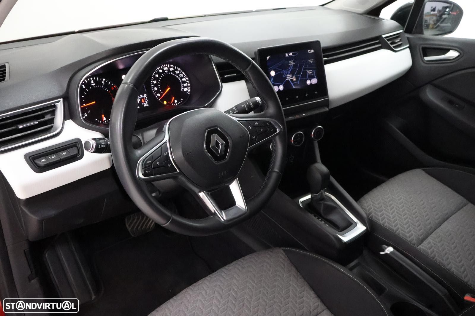 Renault Clio 1.0 TCe Limited CVT - 14