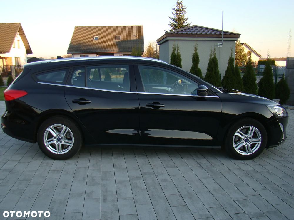 Ford Focus 2.0 TDCi Titanium ASS - 13