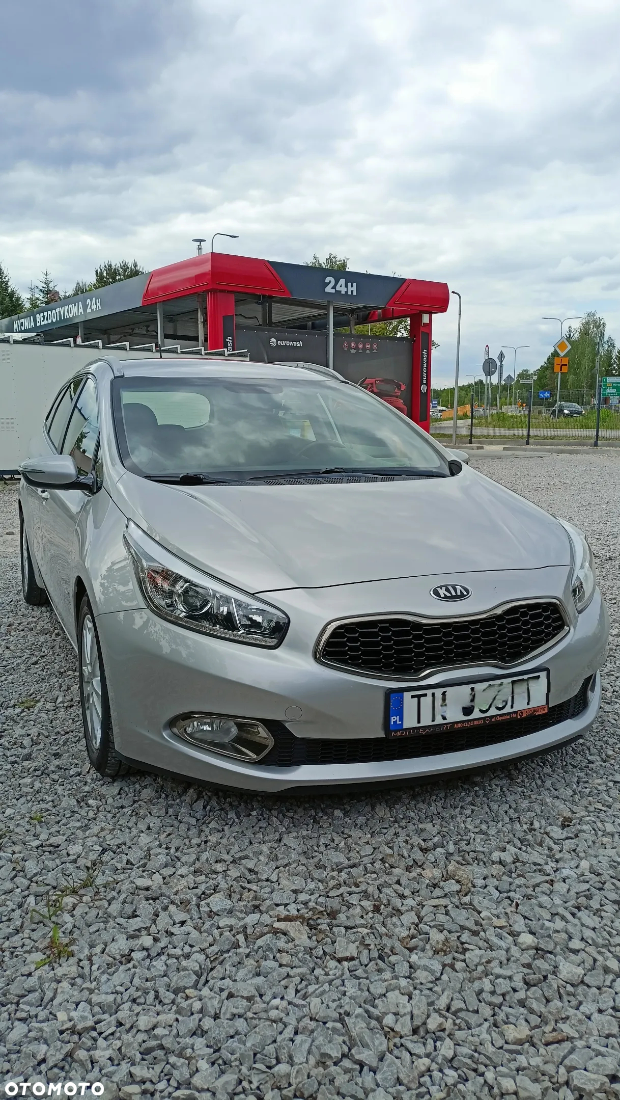 Kia Ceed 1.6 GDI DCT Platinum Edition - 24