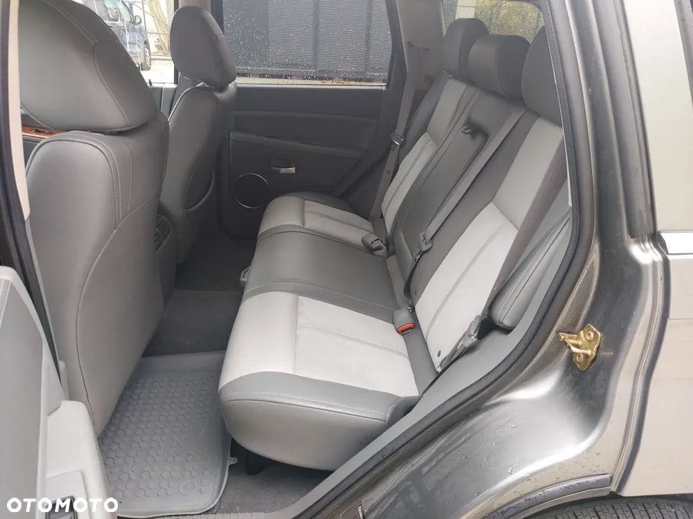 Jeep Grand Cherokee 5.7 V8 HEMI Automatik Overland - 12