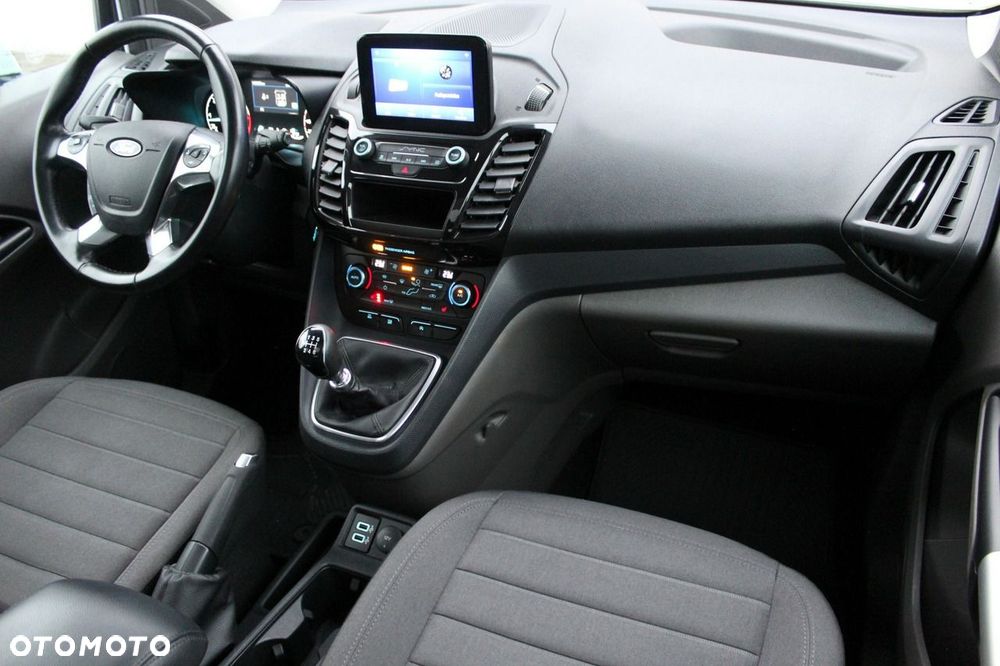 Ford Tourneo Connect 1.5 EcoBlue Start-Stop Titanium - 29
