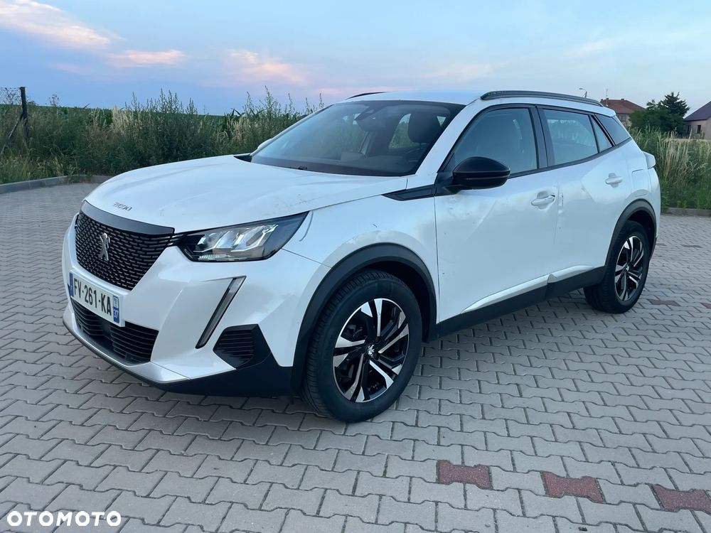 Peugeot 2008 1.5 BlueHDi Allure Pack S&S EAT8 - 1