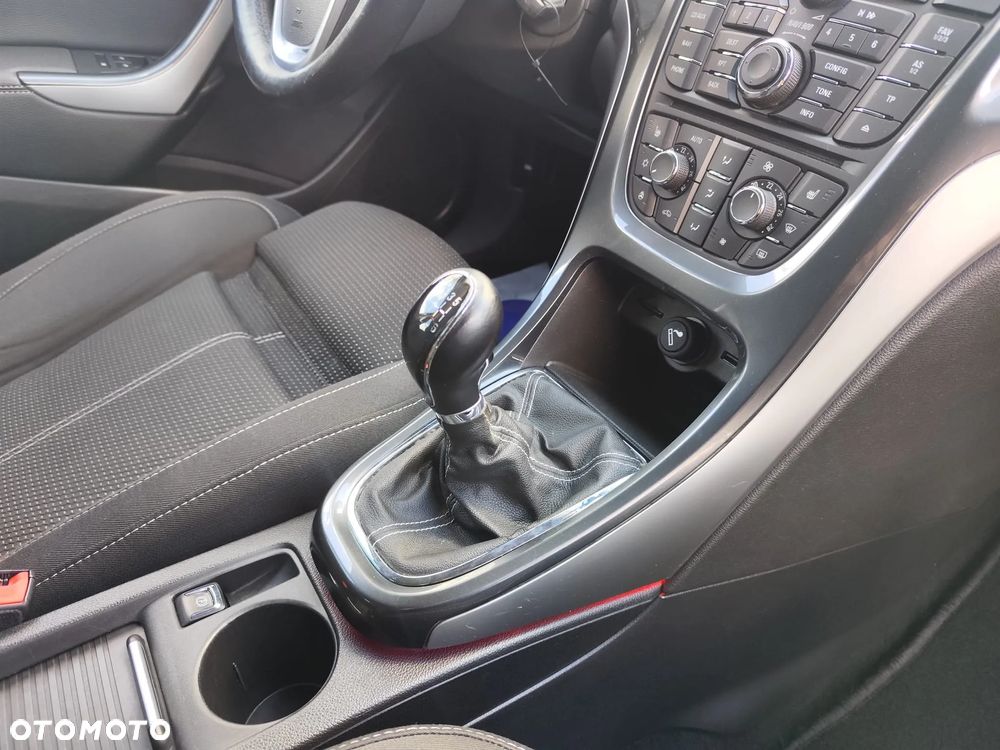 Opel Astra 2.0 CDTI DPF SportsTourer Style - 26