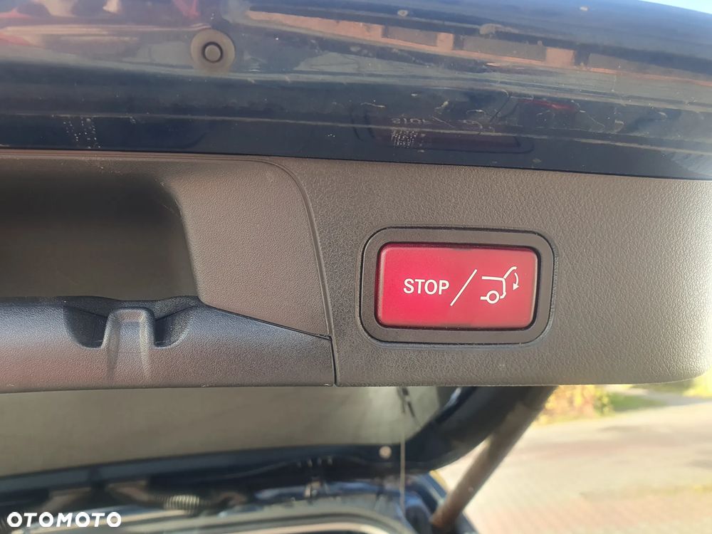 Mercedes-Benz Klasa B 200 d 8G-DCT AMG Line - 13