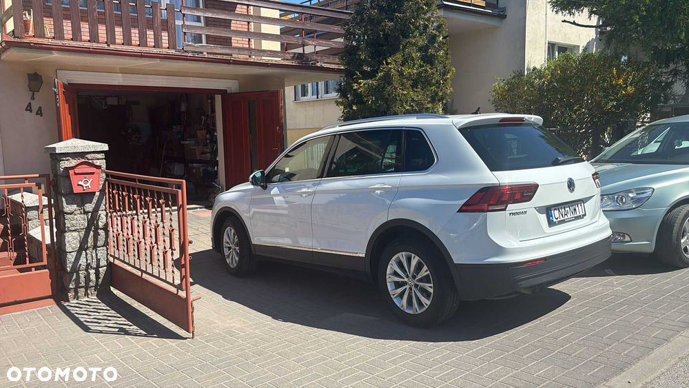 Volkswagen Tiguan - 5