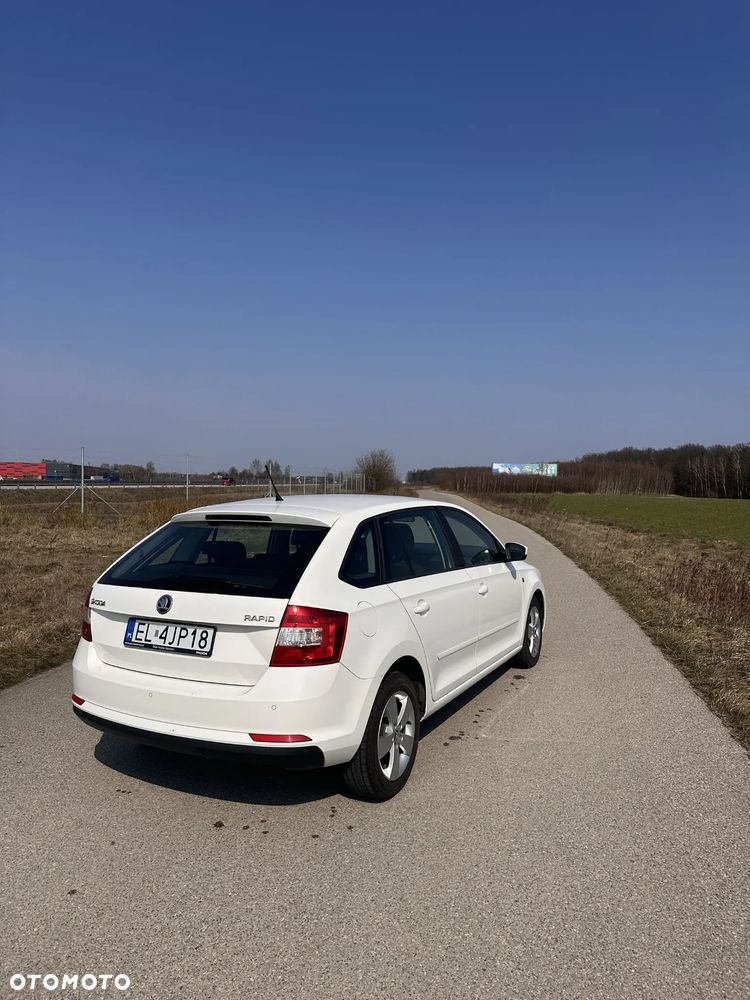 Skoda RAPID 1.6 TDI DPF Active Max - 5