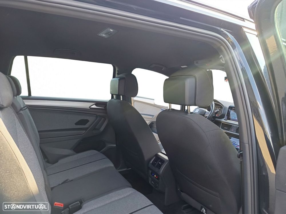 SEAT Tarraco 2.0 TDI Style Plus DSG - 32
