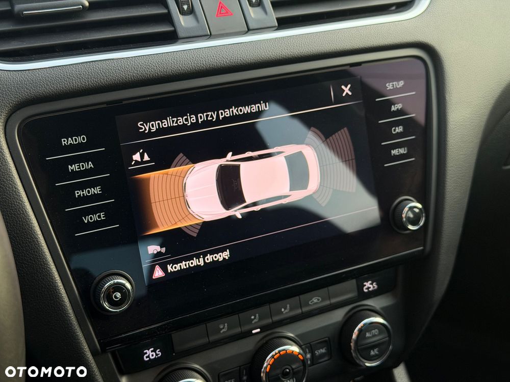 Skoda Octavia 1.4 TSI Ambition - 25