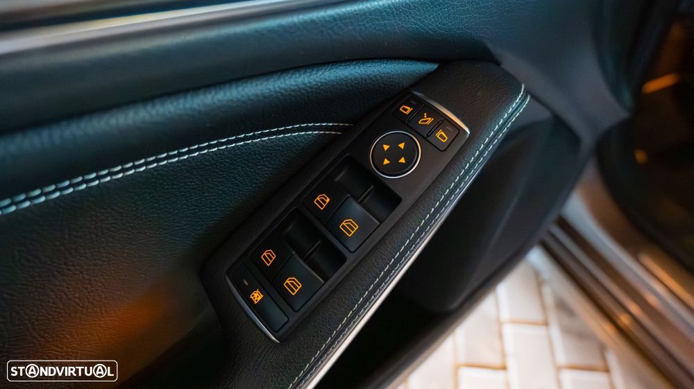 Mercedes-Benz CLA 200 d Shooting Brake Urban Aut. - 13