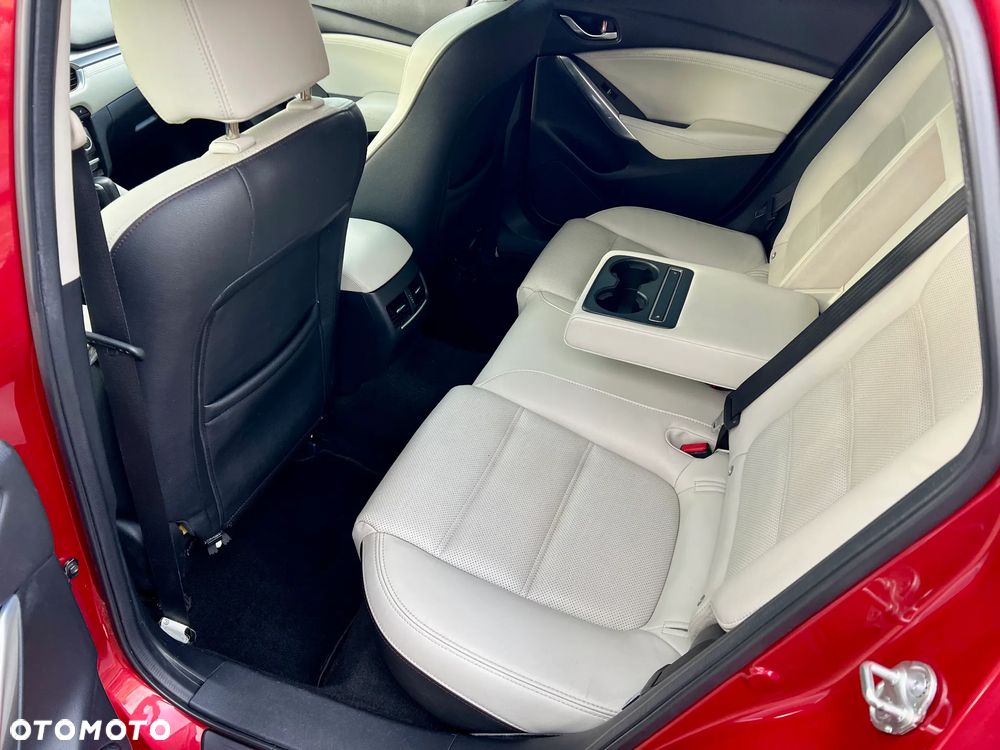 Mazda 6 Kombi SKYACTIV-D 175 Drive i-ELOOP AWD Sports-Line - 39