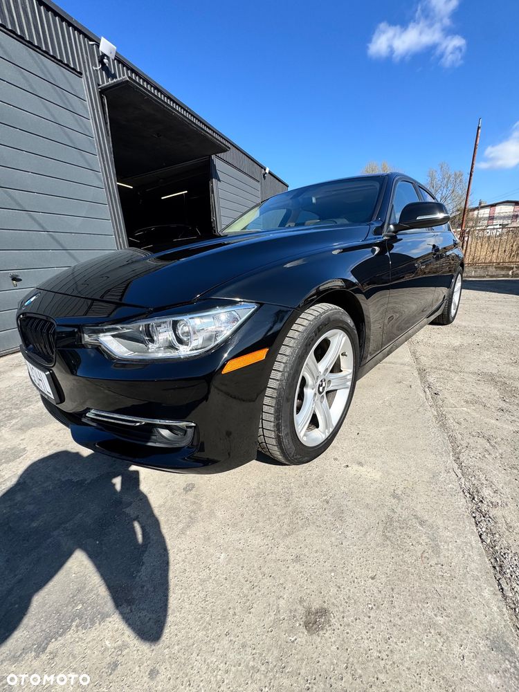 BMW Seria 3 328i xDrive - 3