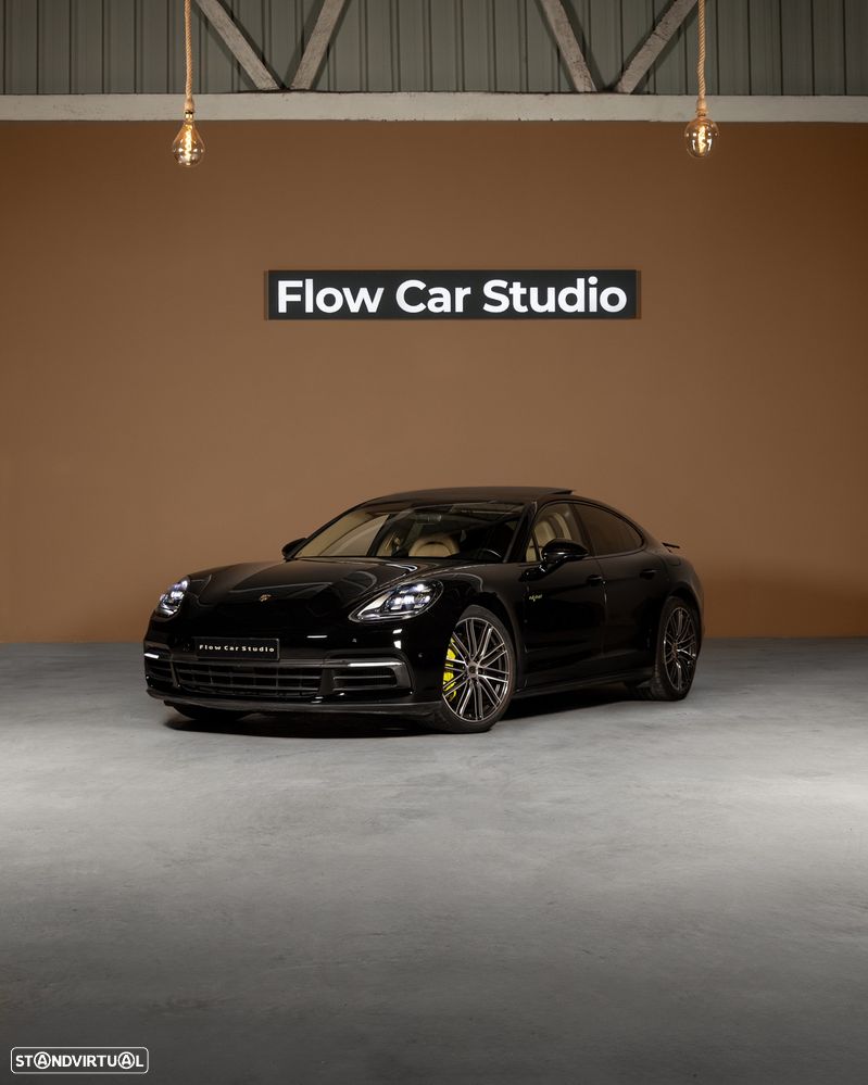 Porsche Panamera S Hybrid - 1