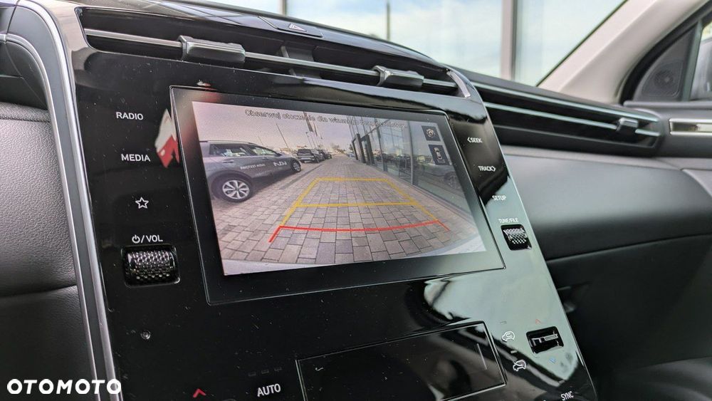 Hyundai Tucson 1.6 T-GDi Smart 2WD - 24