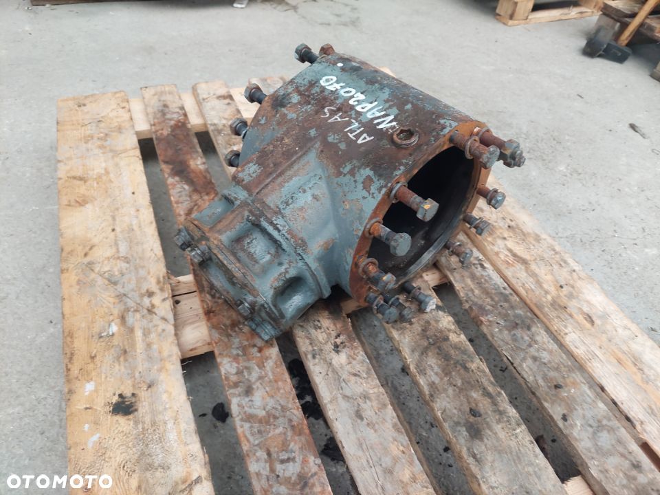 OBUDOWA DYFERENCJAŁU ATLAS KOPARKA [D-23, SZ-12] [NAP 2070] - 7