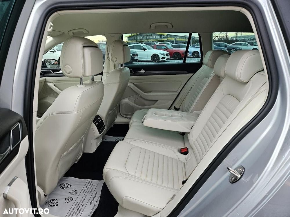 Volkswagen Passat Alltrack - 8
