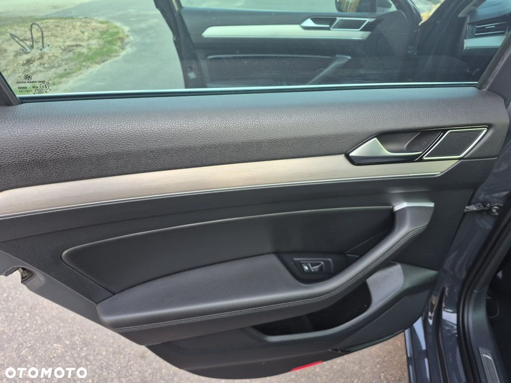 Volkswagen Passat 1.5 TSI EVO Highline DSG - 14