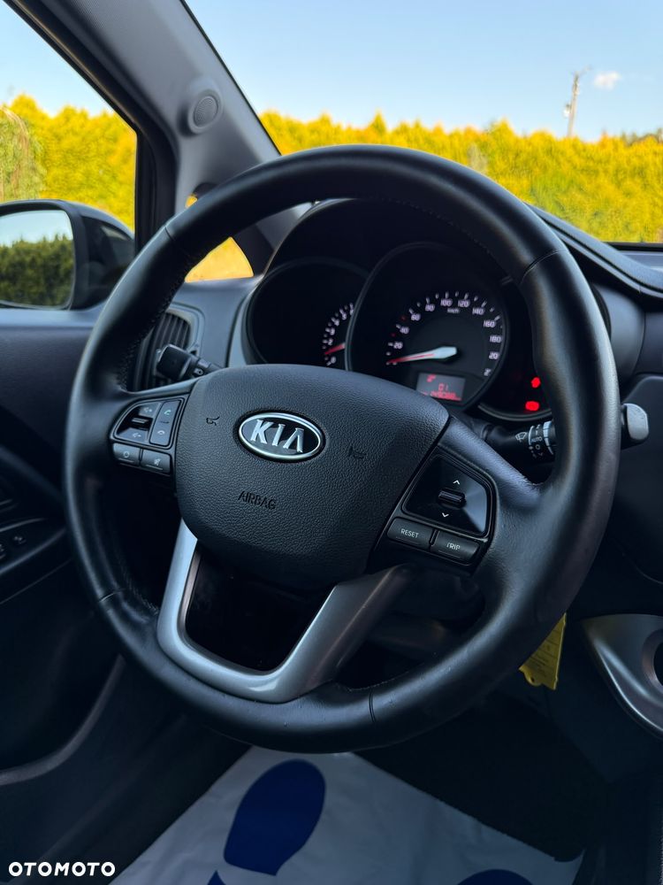 Kia Rio 1.2 Business Line - 25