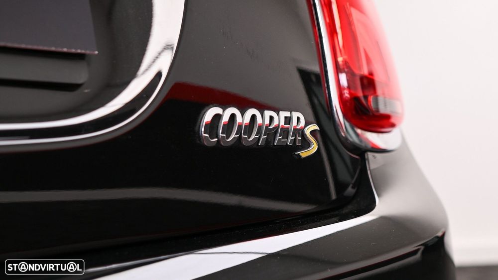 MINI 3 Portas Cooper SE Camden Edition - 23