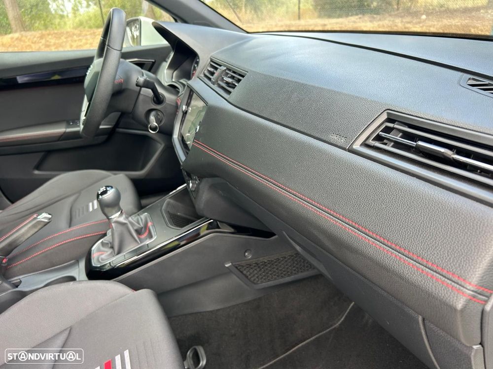 SEAT Arona 1.0 TSI FR - 38