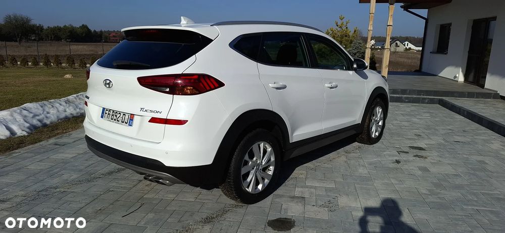 Hyundai Tucson 1.6 CRDi 48V-Hybrid 2WD DCT Select - 16