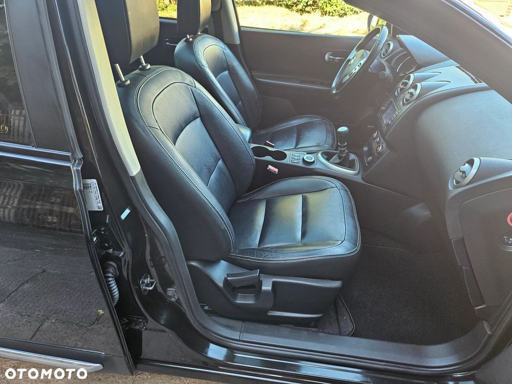 Nissan Qashqai 2.0 4x4 visia - 9