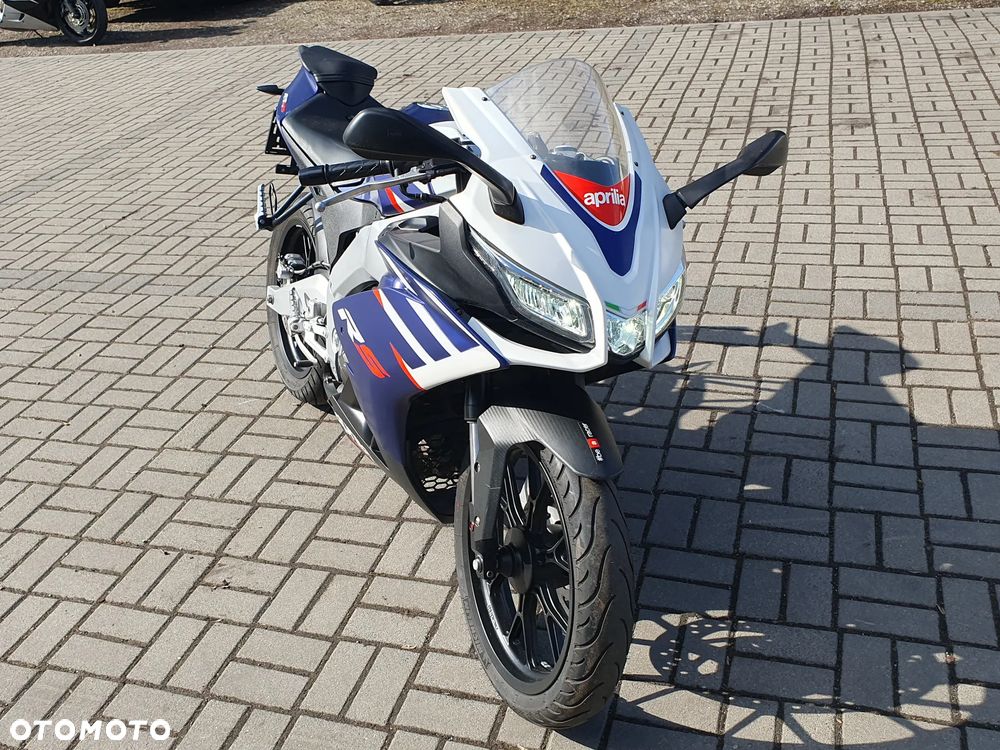 Aprilia RS - 9