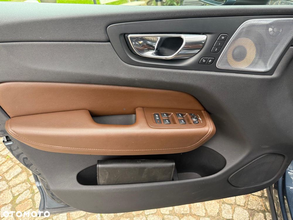 Volvo XC 60 T6 AWD Geartronic Inscription - 6