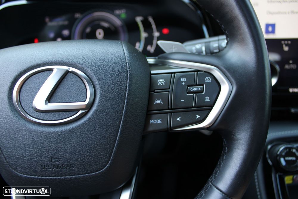 Lexus NX 450h+ Executive - 25
