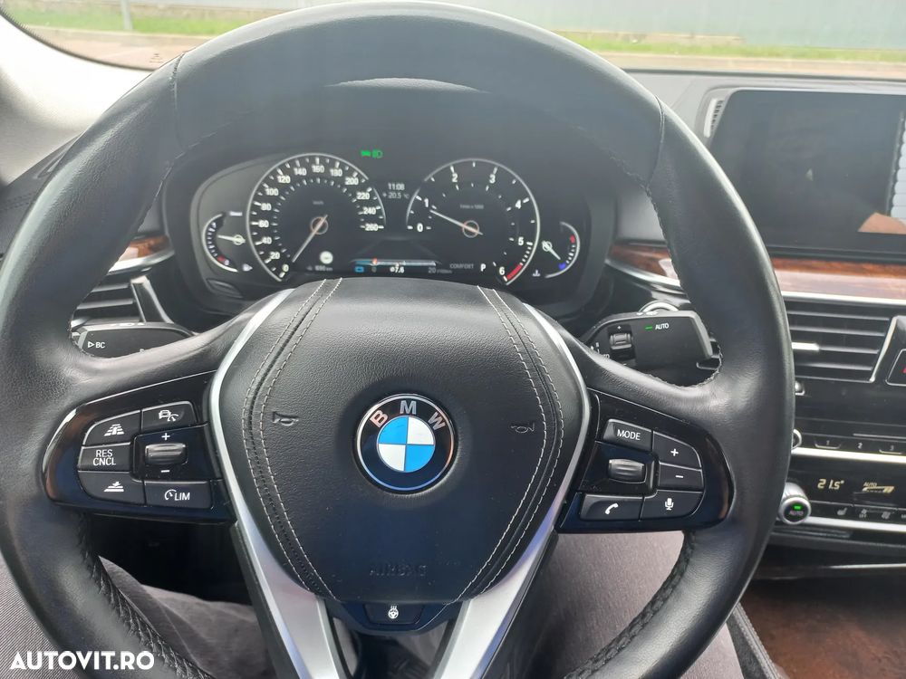 BMW Seria 5 520d xDrive Aut. Luxury Line - 6