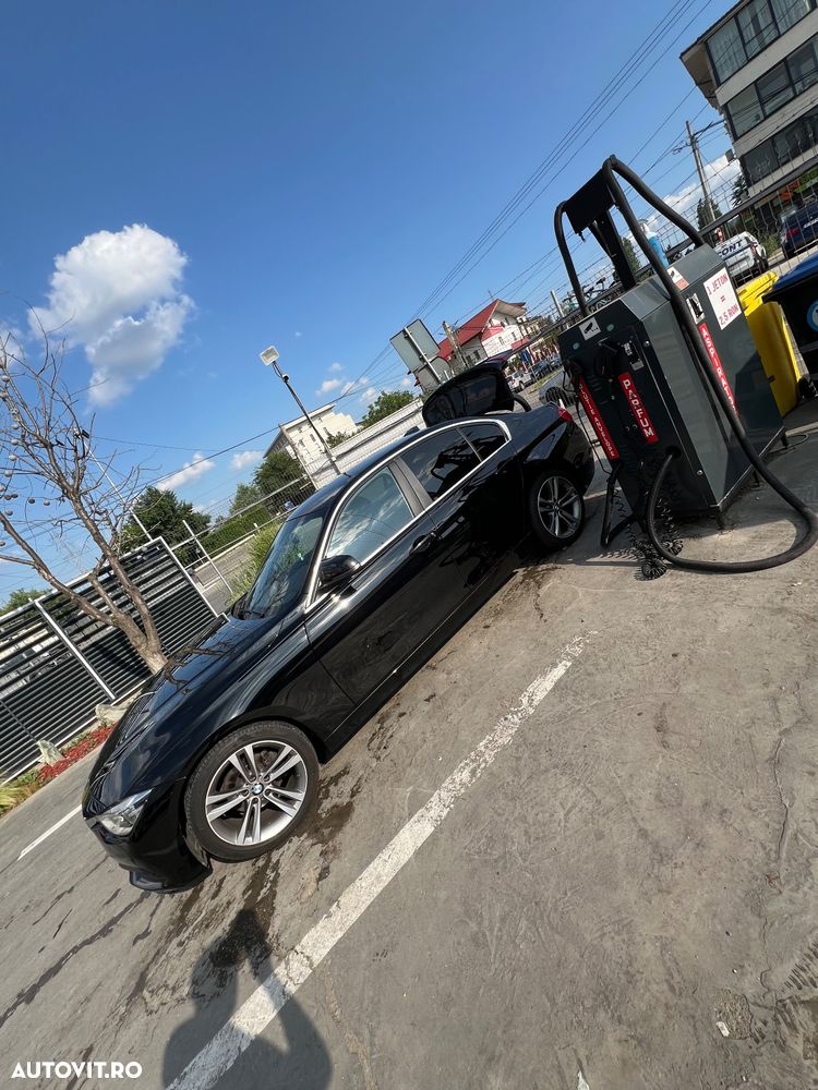 BMW Seria 3 320d Efficient Dynamic Edition Aut. - 2