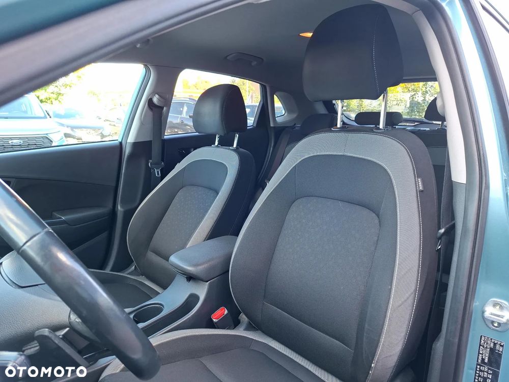 Hyundai Kona 1.6 GDI Hybrid Comfort DCT - 11