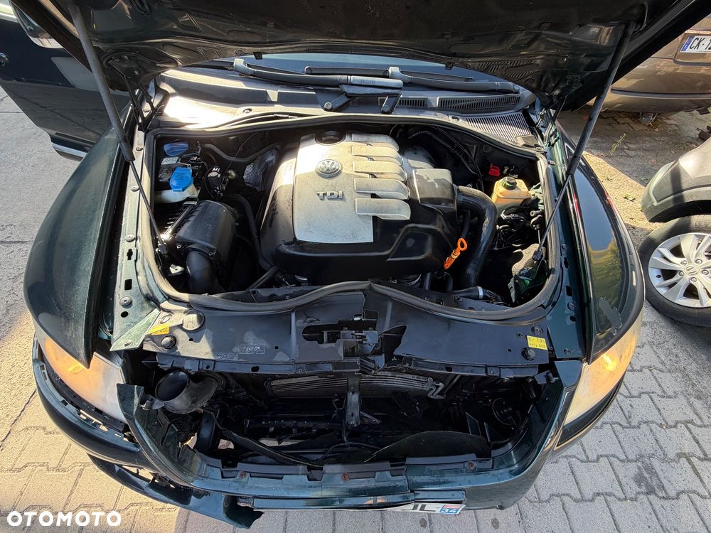 Volkswagen Touareg 2.5 R5 TDI DPF Individual - 36