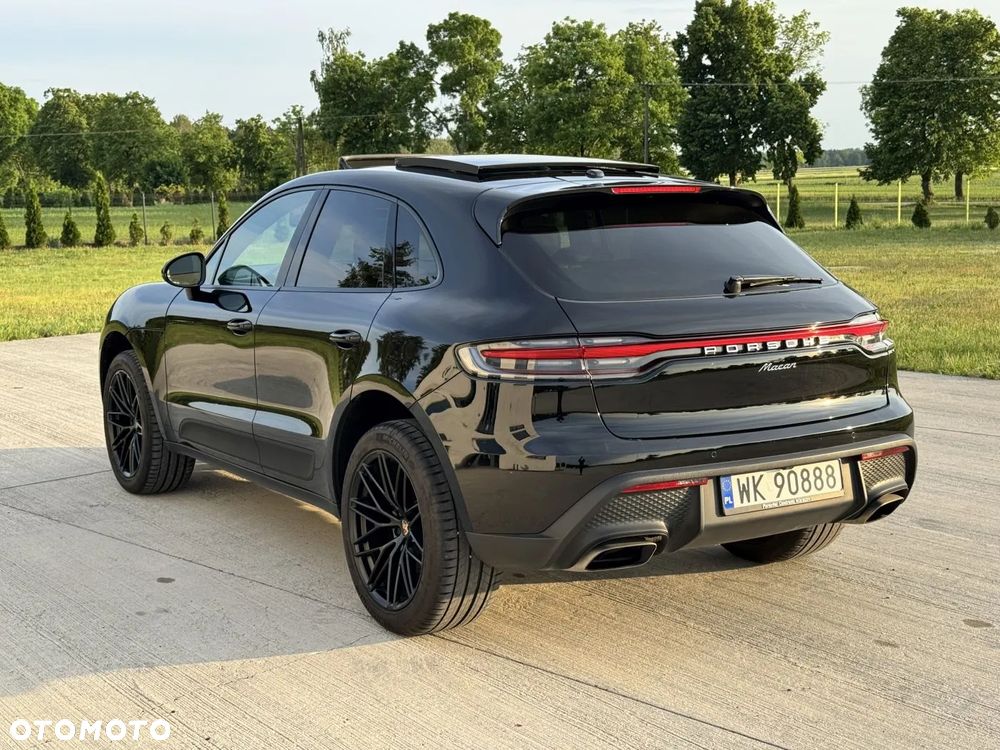 Porsche Macan Standard - 2